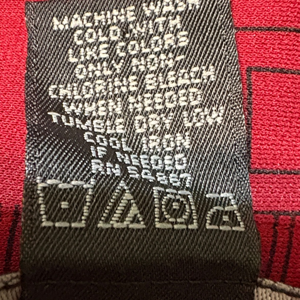 Express Geometric Patterned Sleeveless Collared R… - image 4